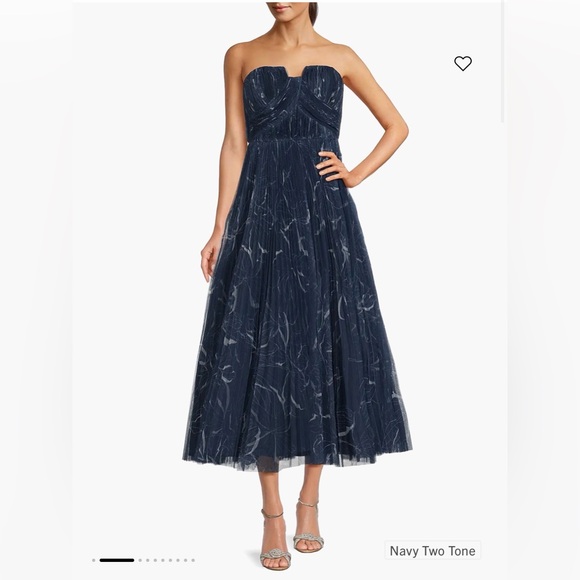 Hutch Dresses & Skirts - Hutch corene Tulle Gown midi two tone navy